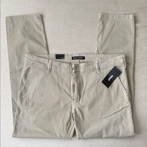 Mavi Men’s Stone Grey Sateen chino’s